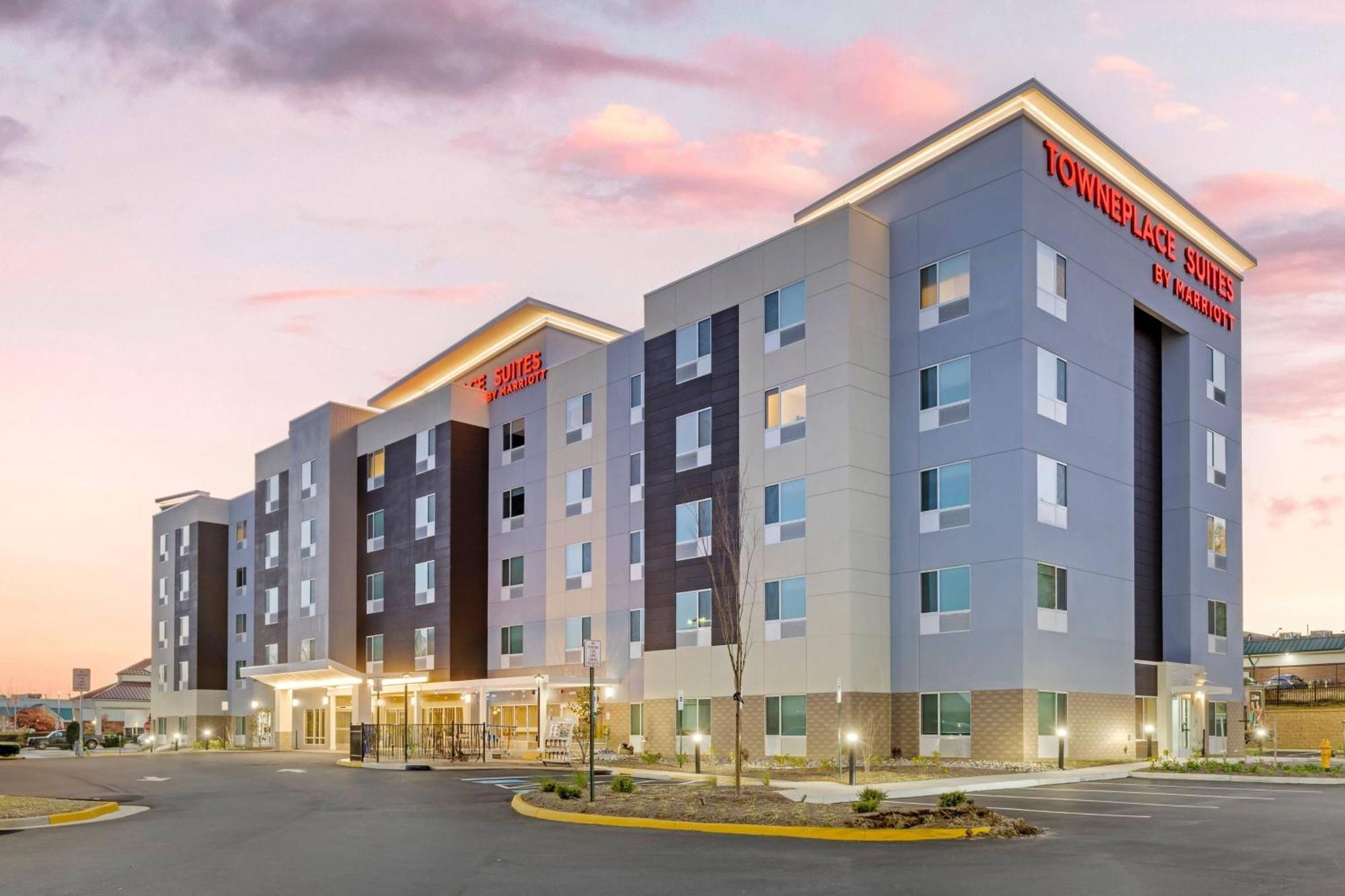 Towneplace Suites By Marriott Richmond Colonial Heights Exterior photo