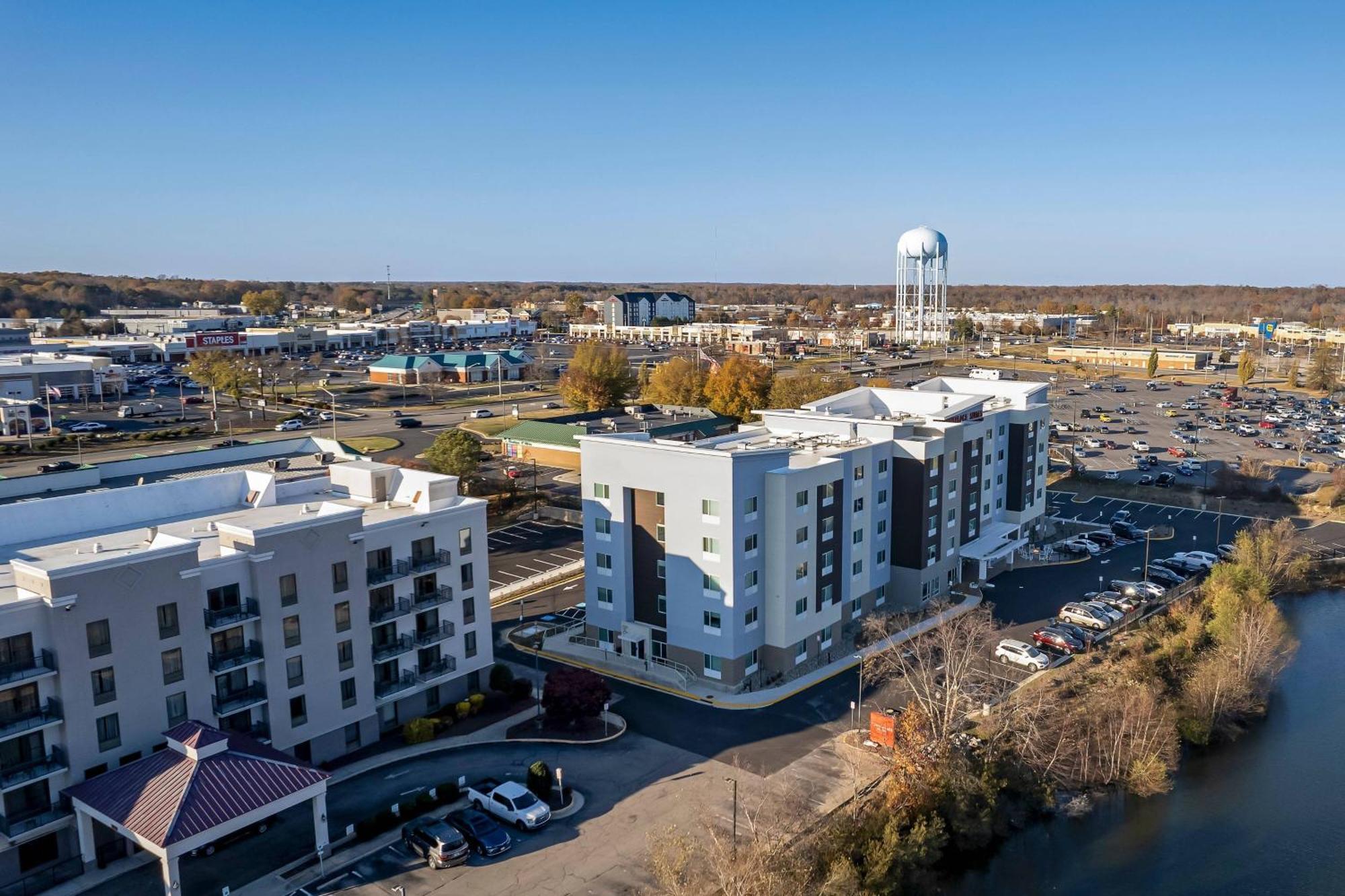 Towneplace Suites By Marriott Richmond Colonial Heights Exterior photo