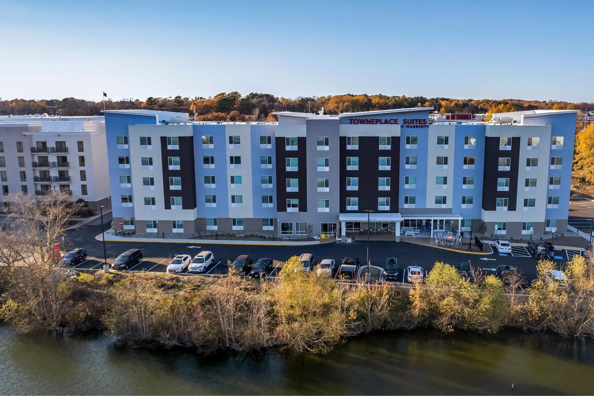 Towneplace Suites By Marriott Richmond Colonial Heights Exterior photo